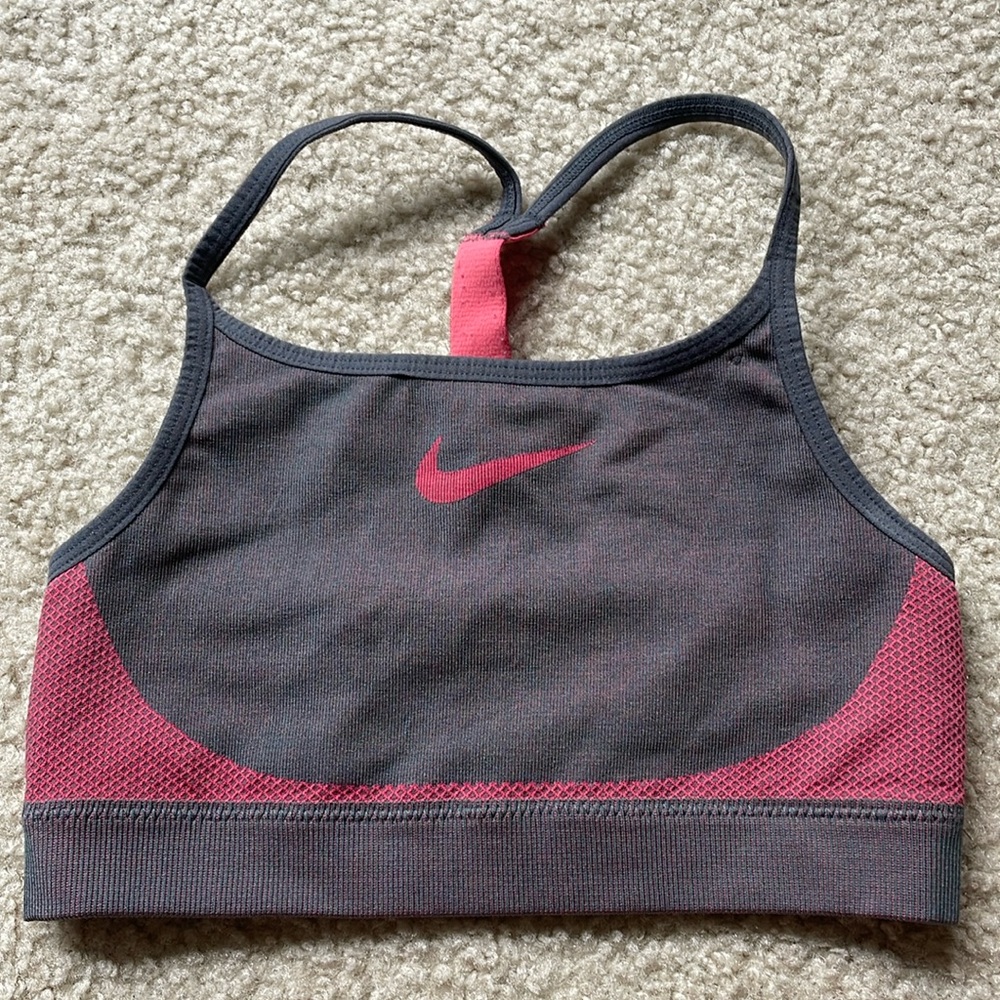 Nike, pink sports bra, kids